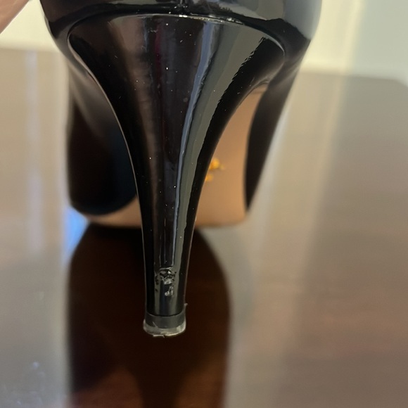 Prada Parent Leather Pumps. - Picture 9 of 12